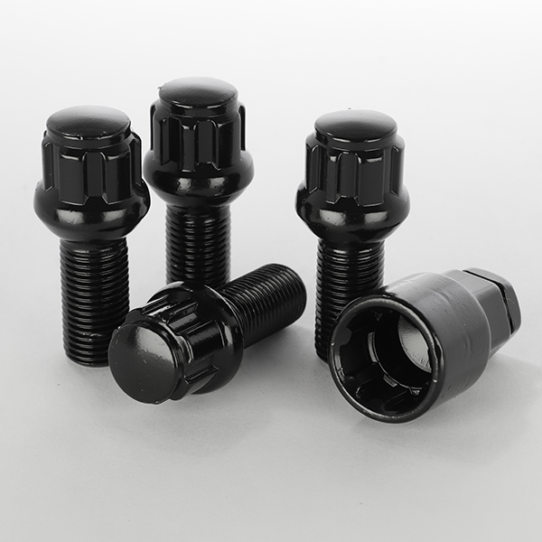 14x1.50 R13 Bolt Lock 28mm Black Chrome