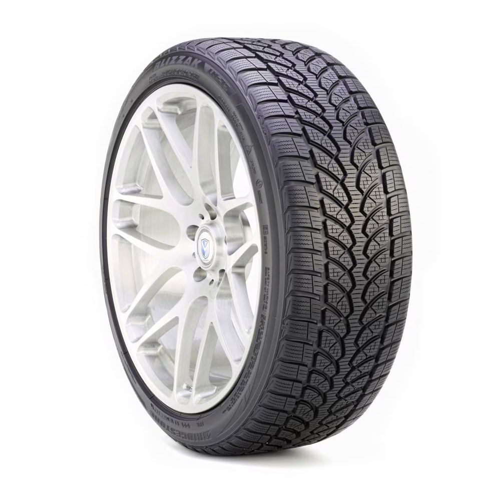 Bridgestone Blizzak LM-32 215/45R20 95V XL Winter Tire