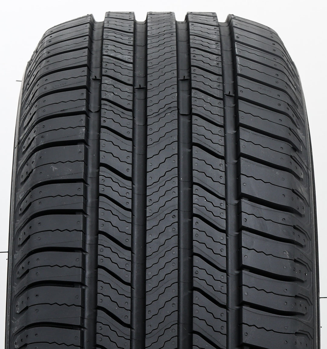 Michelin Defender 2 235/55R19 105H XL All Season Tire