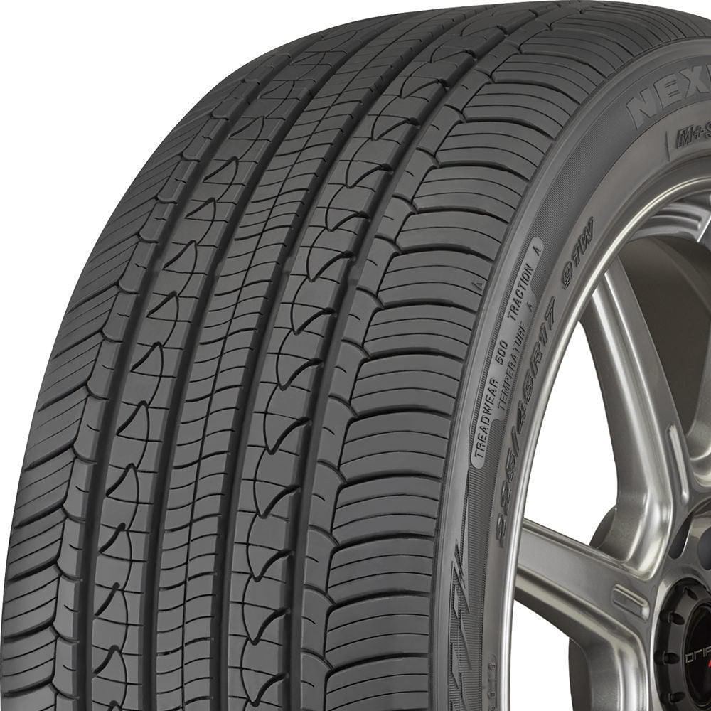Nexen N'Priz AH8 OE 205/55R17 91H Summer Tire